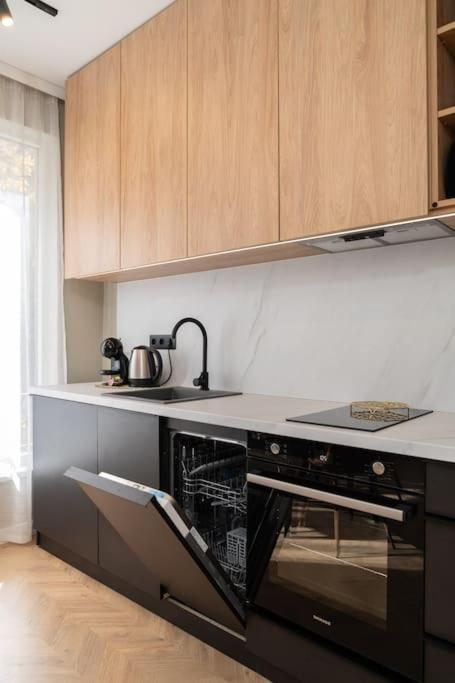 New! High-Street Stylish Flat Apartamento Sófia Exterior foto